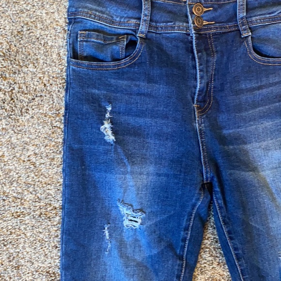 Klique B Jeans - Picture 4 of 7